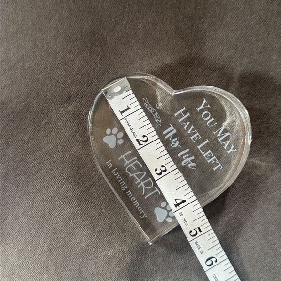 Pet Dog Cat Memorial Acrylic Heart in Gift Box
For the Loss of a Pet NEW - Picture 8 of 10